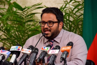 ބައެއް ތަކެތިން ޑިއުޓީ ކަނޑާލީ "ދުރު ރާސްތާއަކަށް" ވިސްނާފައި: އަދީބު