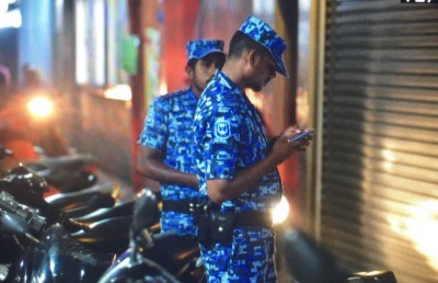ފޭސްބުކްގައި ކުޑަކުދިންގެ ފޮޓޯ އާންމުކުރި މައްސަލާގައި ގެއެއް ފާސްކޮށްފި