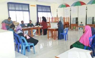 އަލިފުށި ކައުންސިލްގެ ބައި އިލެކްޝަންގެ ވޯޓުލުން ފަށައިފި