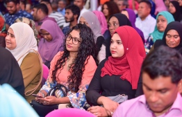 ވިލާ ފަހަތަކުން ނުދަން، ވަކި މީހަކާ ޖައްސާލައިގެން ނޫޅެން: ޒަމީރު