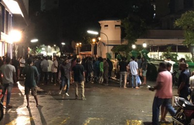 އަމުރު ތަންފީޒު ކުރި ނަމަ އެއީ އަނެއް ފެބްރުއަރީ 7: ރައީސް