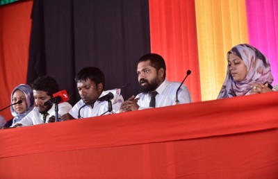 ރައީސް ޔާމީން ވެރިކަމުގައި ދެމިހުންނެވުމުގެ ޝަރުތު ވަނީ އުނިވެފައި: ވަކީލުން