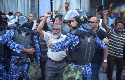 ރައީސް ފުރާވަޑައިގަންނަވާ ވާހަކައަކީ ދޮގެއް: ތަރުޖަމާނު