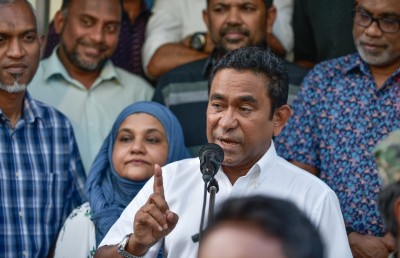 ރިޔާސީ އިންތިހާބަށް ރައީސް ކެމްޕޭން ފައްޓަވައިފި
