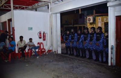 އަމުރު ތަންފީޒު ކުރި ނަމަ އެއީ އަނެއް ފެބްރުއަރީ 7: ރައީސް
