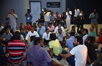 އަމުރު ތަންފީޒު ކުރަން މާލެ އަށް މީހުން ގެންނަން ޖޭޕީން ވެސް ގަރާރެއް ފާސްކޮށްފި