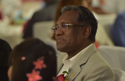 ނަޝީދުގެ ޓްވީޓެއް ވަހީދު ރީޓްވީޓް ކުރައްވައިފި!