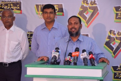މޭޑޭގައި ރައީސް ޔާމީނަށް ރައްޔިތުން ކޮންޓްރޯލެއް ނުކުރެވޭނެ: އިމްރާން