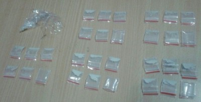 އެއް ޖިންސުން ގުޅުން ހިންގަން ތިބި ކަމުގެ ތުހުމަތުގައި ދެ ފިރިހެނަކު ހައްޔަރު ކޮށްފި