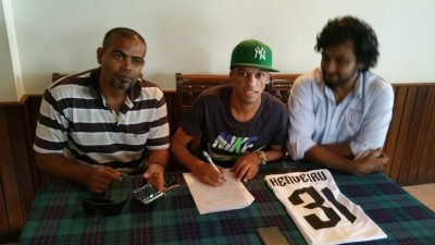 ސަންޓޯސް ޓީސީއަށް ސޮއިކޮށްފި