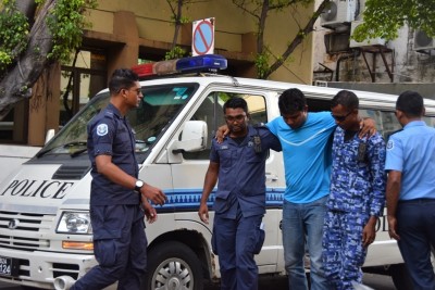 އީސައަށް ފުލުހުން އަނިޔާކުރި ކަމަށް ތުހުމަތުކުރެވޭ މައްސަލަ އެޗްއާރްސީއެމުން ބަލަންފަށައިފި