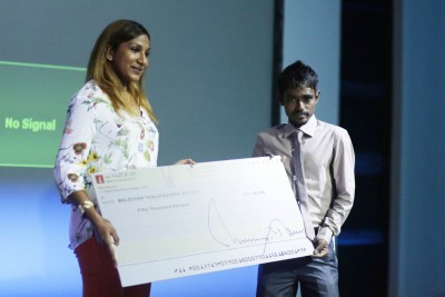 ސަން ޓްރެވަލްސްއިން ތެލެސީމިއާ ސޮސައިޓީއަށް 50،000 ރުފިޔާ ހަދިޔާކޮށްފި