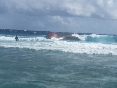 ގދ. ނަޑައްލާ ކައިރީ ފަޅު ރަށަކަށް ބޯޓެއް ލައްގައިފި