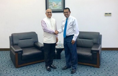 ރާއްޖެ-އިންޑިއާގެ ގުޅުން ބަދަހިކުރުމާ ބެހޭގޮތުން ސަފީރާ އެކު މަޝްވަރާކޮށްފި