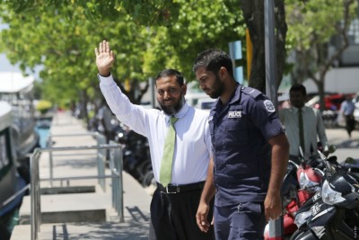 އިމްރާން ޝަރީއަތް ނިމެންދެން ބަންދުގައި ބަހައްޓަން ނެރުނު އަމުރު އިސްތިއުނާފުކޮށްފި