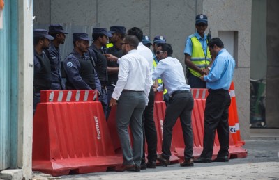 މަޖިލީހުގެ ޖަލްސާ މިއަދު 4 ޖަހާއިރު، ޕީޕީއެމުން ތްރީ ލައިން ވިޕެއް