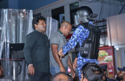 މުޒާހަރާކޮށްގެން މިހާރު ހައްޔަރުކޮށްފައި ތިބީ ހަ މީހުން: ޕޮލިސް