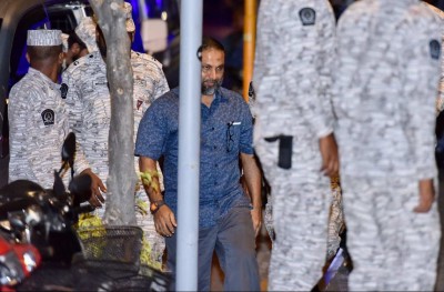 އިމްރާން ދޫކޮށްލަން 40 އިލްމުވެރިއަކު ގޮވާލައިފި