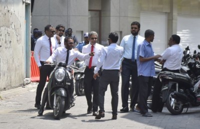 ކުއްލި ނުރައްކަލުގެ ހާލަތު 30 ދުވަހަށް އިތުރު ކުރުމަށް ރައީސް ހުށަހަޅުއްވައިފި