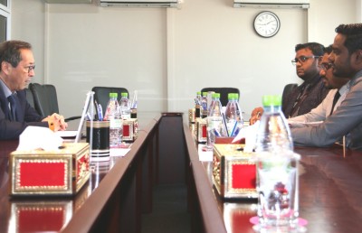 ރިޔާސީ އިންތިޚާބާ ގުޅޭ ކަންކަން ހަރުދަނާ ކުރުމަށް އދ. އާއި އީޔޫގެ ވަފުދުން އީސީއާ މަޝްވަރާކޮށްފި