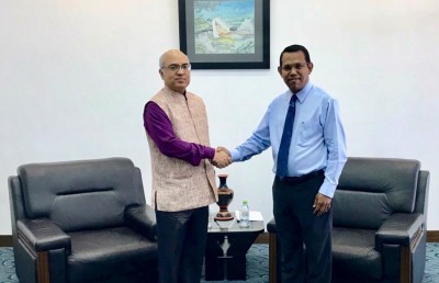 ހަފުތާއެއްގެ ތެރޭގައި ދެ ވަނަ ފަހަރަށް ސަރީރު، މިޝްރާއާ ބައްދަލުކުރައްވައިފި