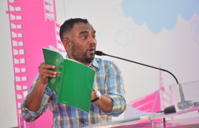 ދިވެހި ސަރުކާރު ވައްޓާލަން މެލޭޝިޔާގައި މަސައްކަތް ކުރި: އަލީ އާރިފް