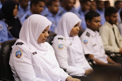 ކަސްޓަމްސްގައި އީ ލާނިން ސެންޓަރެއް ގާއިމްކޮށްފި