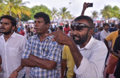 ކުއްލި ނުރައްކަލުގެ ހާލަތާ އެކު 50 މީހަކު ވަނީ ހައްޔަރުކޮށްފައި: އިދިކޮޅު ޕާޓީތައް
