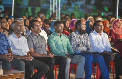 އިދިކޮޅު ލީޑަރުންގެ ހިތްވަރަކީ އަތުގައި ހުރި ފައިސާ: ރައީސް