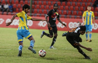 އީގަލްސް އާއި ވެލެންސިއާގެ މެޗު ހަމަހަމަ