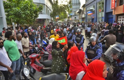 މެމްބަރު ޝާހިދާއި ރިޔާޒް އަދި ލަތީފް ހައްޔަރުކޮށްފި