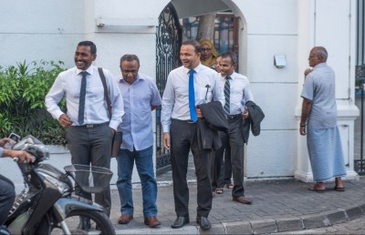 ރާއްޖެ ޓީވީގައި ދެއްކި ވާހަކަތަކަކާ ގުޅިގެން އަލީ ހުސައިނާއި ޝަމީމްގެ ބަޔާނެއް ސުޕްރީމް ކޯޓުން ނަގައިފި