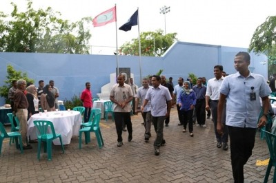 ފުލުހުން ބޭއްވި ރޯދަވީއްލެވުމެއްގައި ރައީސްގެ ދެކަނބަލުން ބައިވެރިވެވަޑައިގެންފި