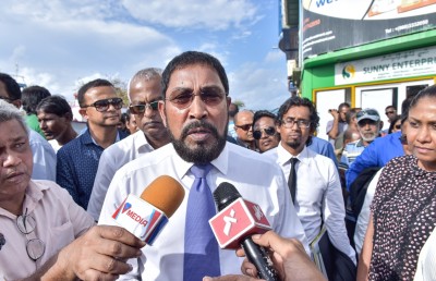 ވިލާ އަށް ދޫކުރި ރަށްތަކާއި ފަޅުތައް އަތުލި މައްސަލަ މާދަމާ ސުޕްރީމް ކޯޓުގައި