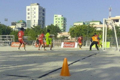 ތަކަންދޫ ޒުވާނުންގެ މެދުގައި ކުޅޭ ފްޓްބޯޅަ މުބާރާތެއް މާލޭގައި ފަށައިފި