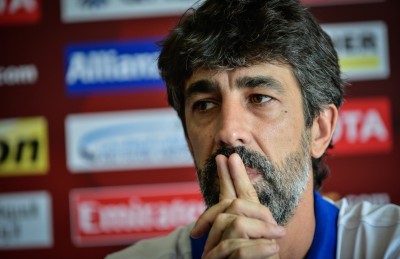 ނިއު ރަނގަޅު ފޯމެއްގައި އޮތުމުން އޮސްކާ ހިތްހަމަޖެހިފައި