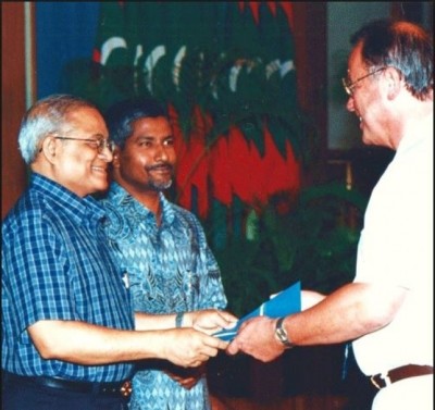 އޮނަރަރީ ކޮންސިއުލާ ޖެނެރަލްގެ ހަށިކޮޅު ޖަރުމަނަށް ފޮނުވާލަނީ