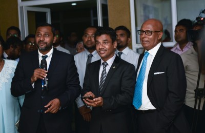 އޭޑީކޭގެ ކެތު ލެބާއި ތިއޭޓަރު، ވަރަށް ތަފާތު