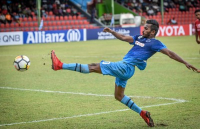 އީގަލްސް އަތުން ބަލިނުވެ ނިއު ސަލާމަތްވެއްޖެ