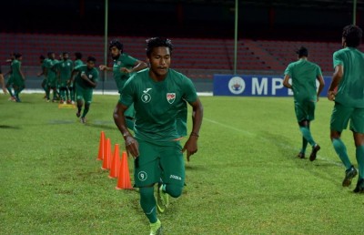 ބޫޓާން މެޗުގެ ސްކޮޑުގައި ބަކާ އާއި ދާދު ހިމަނައިފި