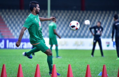 ނޫސްވެރިންގެ ބައްދަލުވުމަށް ހާޒިރުނުވުމުން ދަގަނޑޭ ގައުމީ ޓީމުން ވަކިކޮށްފި