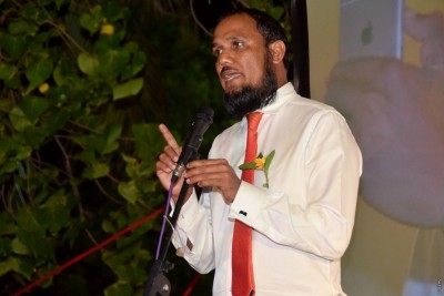 ނަތީޖާ ހާސިލު ކުރުމަށް ރައީސް ޔާމީނަށް އިތުރު ފުރުސަތެއް ދޭންޖެހޭ: މައުރޫފު