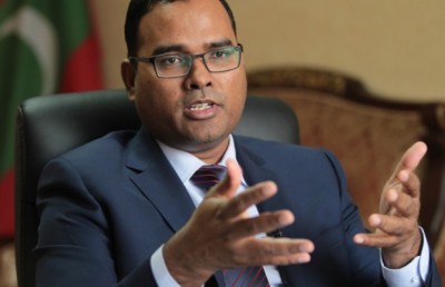 އިންޑިއާ އާއި ޗައިނާ ދޫކޮށްލައިގެން ރާއްޖެ އަށް ދެކޮޅެއް ނުޖެއްސޭނެ: ސަފީރު