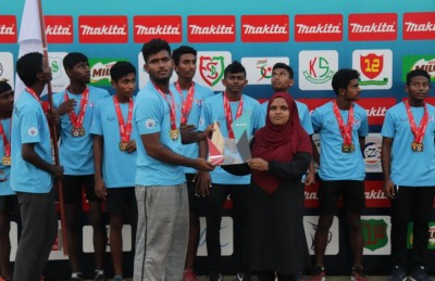 ޖޫނިއާ އެތުލެޓިކްސް ތަށި ރައުހަތާއި ރައިވެރިޔާ އަށް