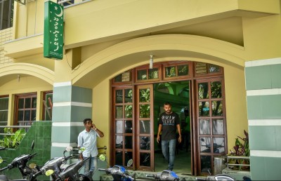 ކެފޭ/ރެސްޓޯރަންޓުތައް 1 ޖަހާއިރު، ޕެޓްރޯލް ޝެޑްތައް 12 ޖަހާއިރު ބަންދު ކުރަން ނިންމައިފި