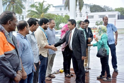 ރައީސް ޔާމީންގެ ދެކަނބަލުން ހައްޖަށް ފުރާވަޑައިގެންފި