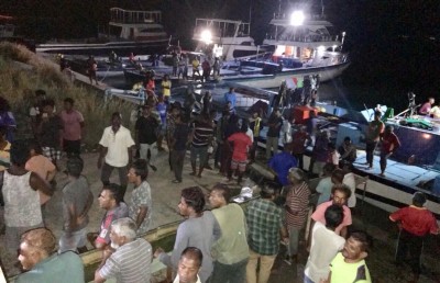 ތިނަދޫން މަސްވެރިންނަށް އައިސް ނުލިބިގެން އިހުތިޖާޖްކޮށްފި