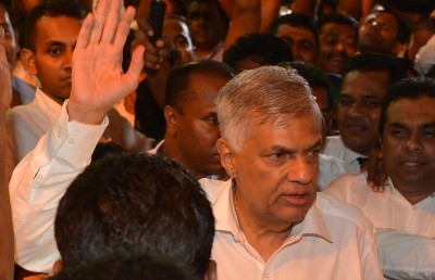 ސިރިސޭނާގެ ޕާޓީގެ 13 މެންބަރުން ރަނިލްއާ ދެކޮޅަށް ވޯޓު ދިން