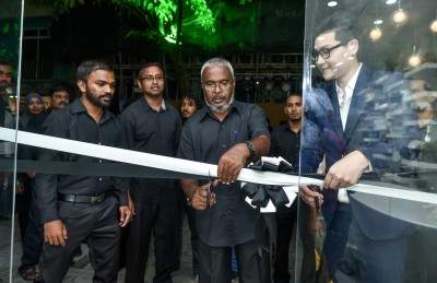 ވެލިގާ ހާޑްވެއާ އިން "ބްލަންކް"ގެ ނަމުގައި އާ ޝޯރޫމް ހުޅުވައިފި