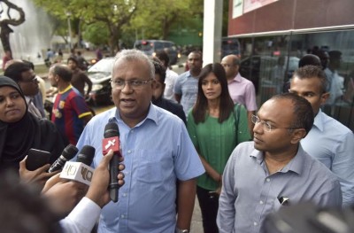 ވަކީލަށް ޚަރަދުކުރި ފައިސާ ތަސްމީނު ދައްކާކަށް ނުޖެހޭނެ: ހައި ކޯޓް